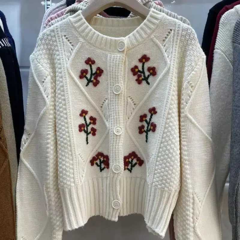 Retro Embroidery Knitted Cardigan Women Korean Chic Round Neck Short Twist Sweater Coat Autumn Winter Sweet Y2k Tops M260306
