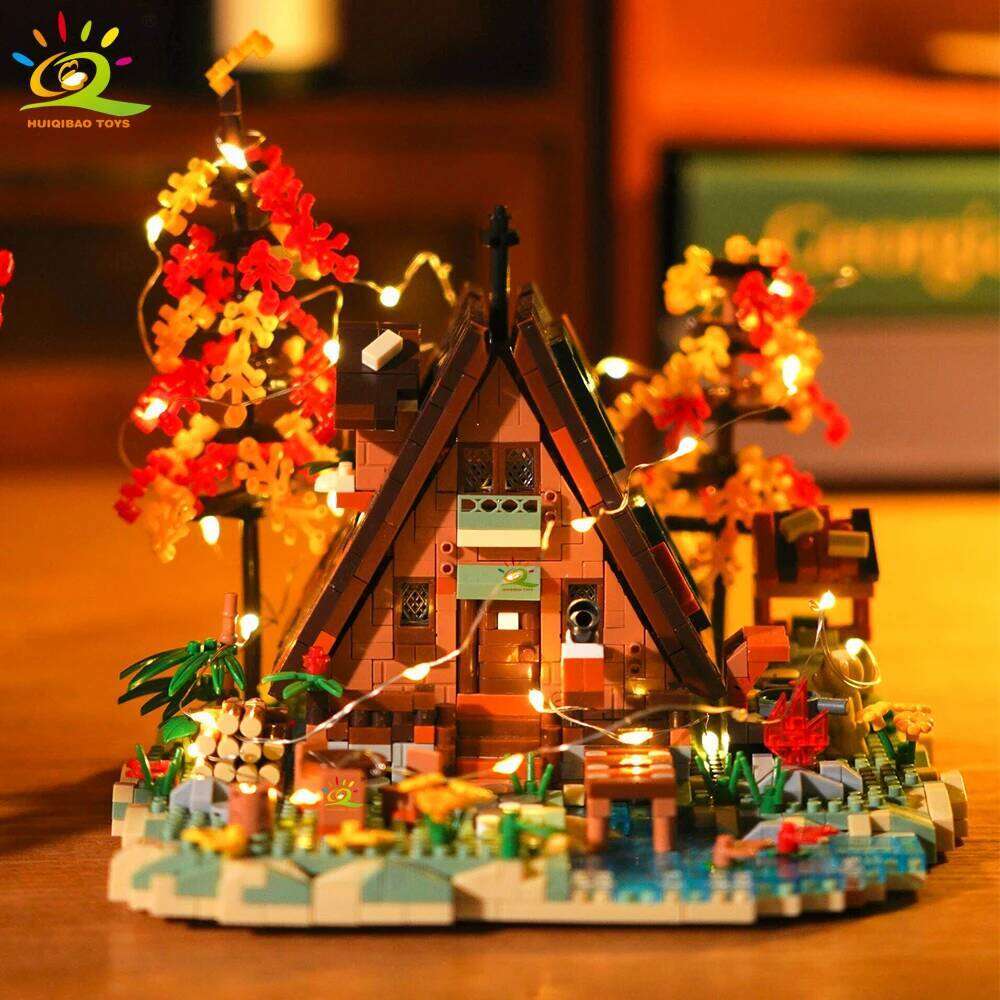 HUIQIBAO MOC Autumn Treehouse Architecture Style Castle House Micro Building Block Brick for Kid Gift Children Construction Toys Z260306
