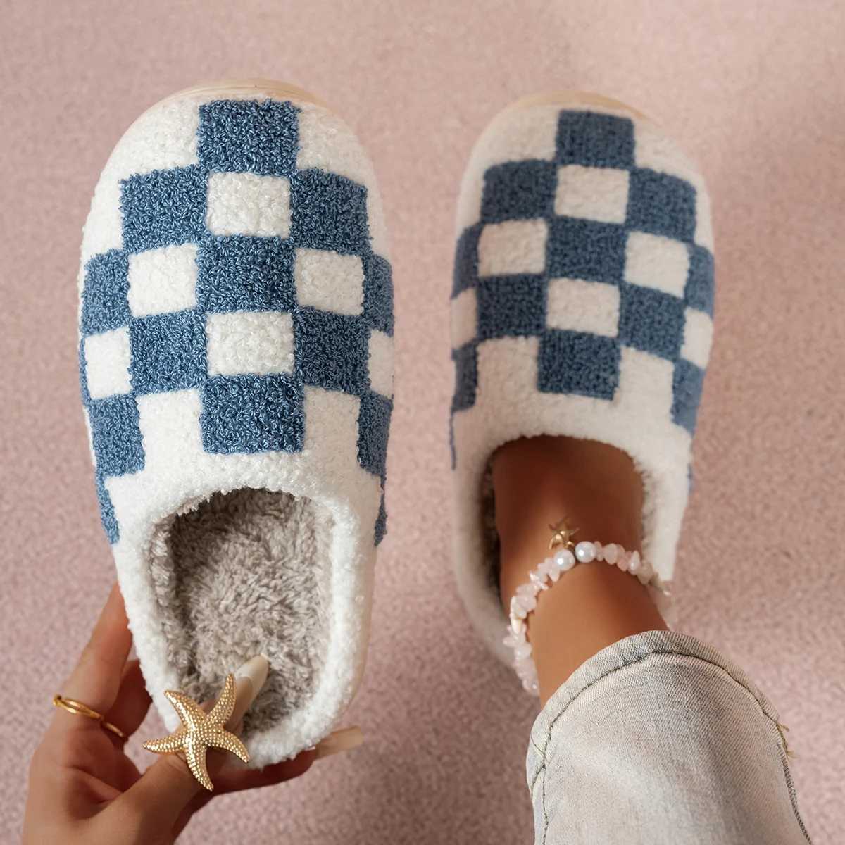 Winter Checker Board Classic Fashion Pattern Women Slippers Home Comfy Warm Soft Sole Indoor Plush Leisure Couples Bedroom Shoes S260305