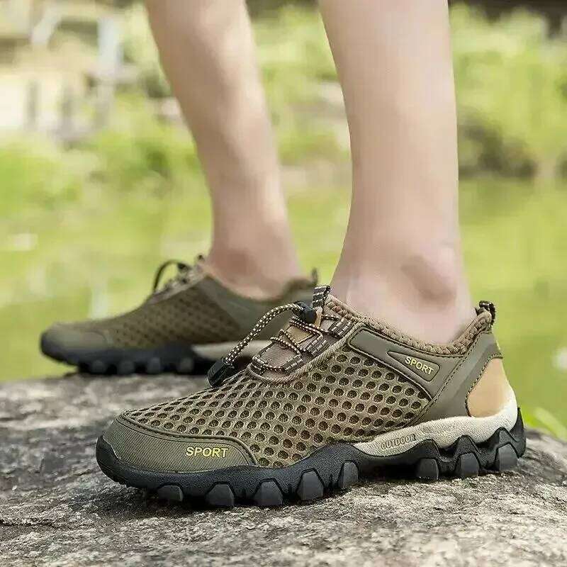 Breathable Fashion For Climbing Hiking Shoes Men Outdoor Beach Wading Tenis Barefoot Sneakers