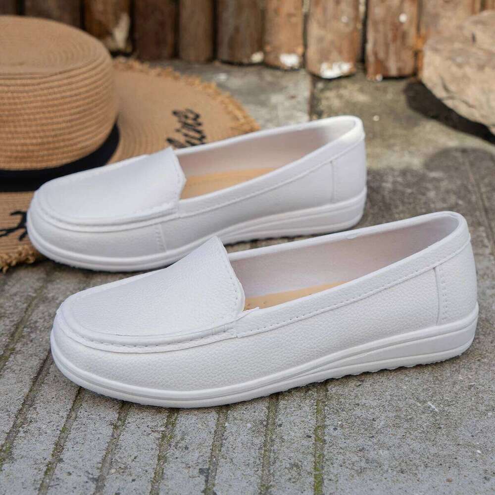2025 Spring Wedge Heel White Nurse Shoes Fashion Women Soft Sole Casual Comfortable Non-slip Flat