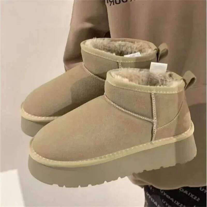 2025 New Women's Winter Ankle - Fashion Comfortable Platform Warm Fur-Trimmed Short Boots for Ladies