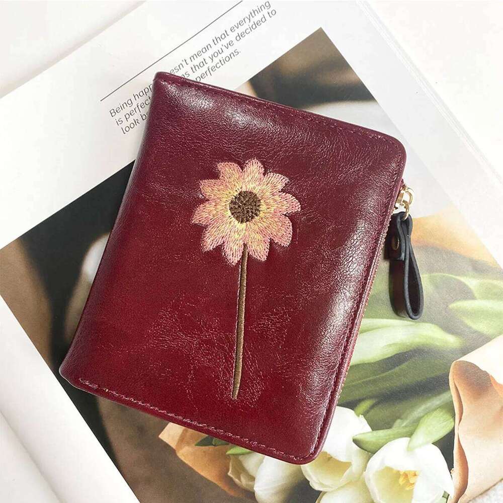 Red retro floral pattern short wallet, classic clutch purse and coin purse, textured card holder. C260304