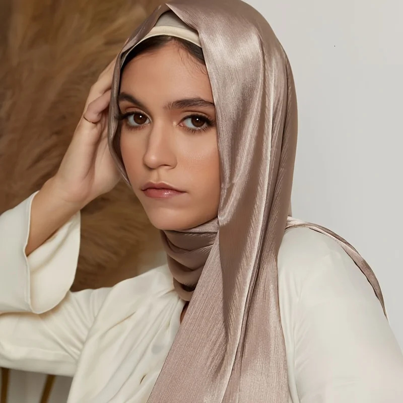 Premium Satin Crinkle Hijab Scarf Chiffon Shawl Plain Muslim Women Hijabs Breathab Islam Women Turban Pleated Scarf Ramadan 260304
