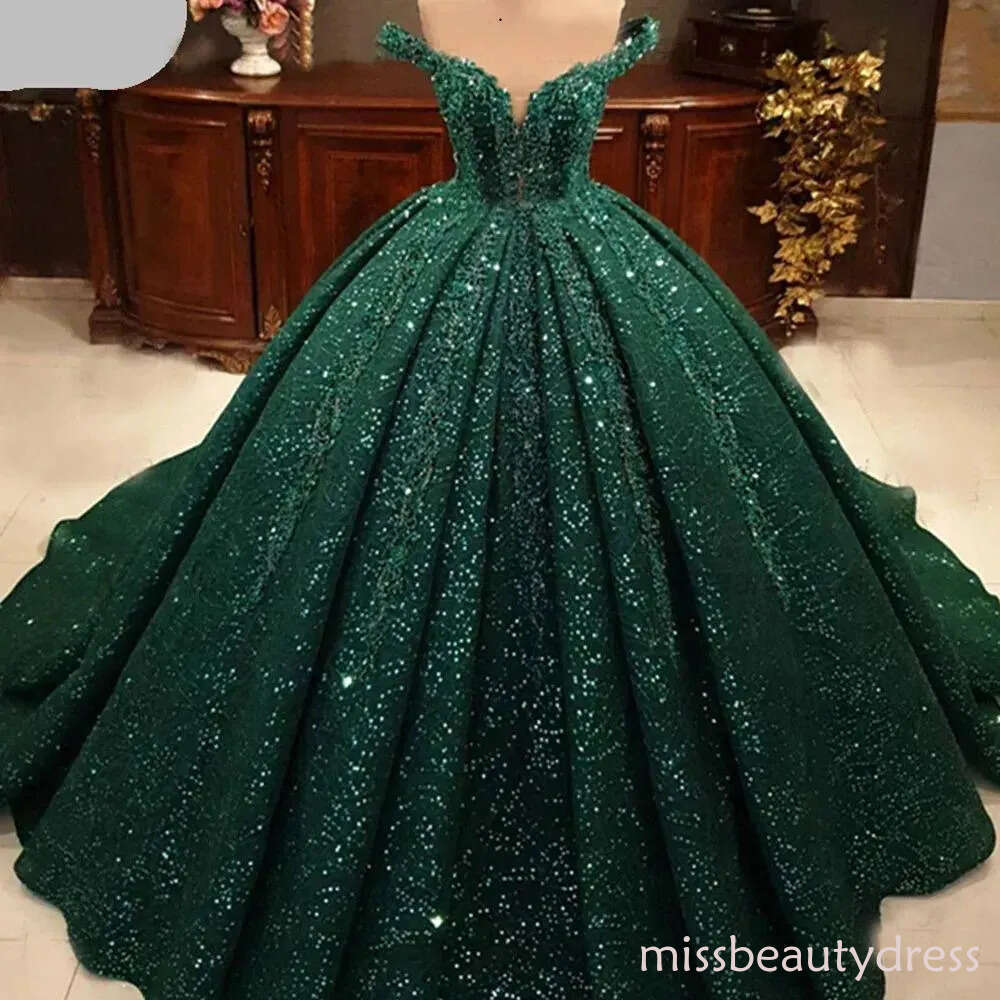 Arabic Muslim Green Sequins Beading evening Dress v neck Off Shoulder Lace Evening Party Gowns Sweep Train robes de soiree