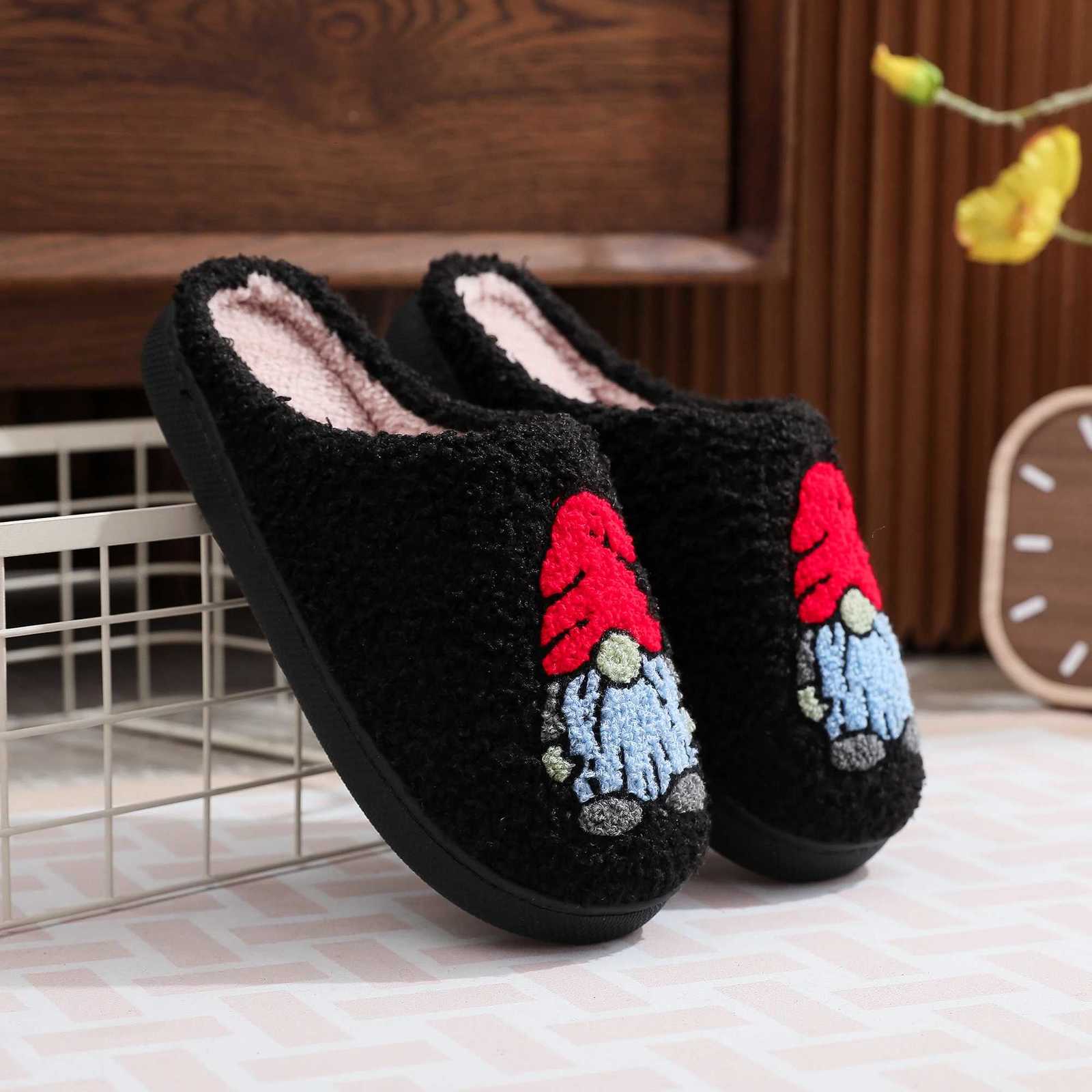 Winter home furnishings gnome dwarf pattern cotton slippers non-slip thick bottom wool cotton slippers S260305