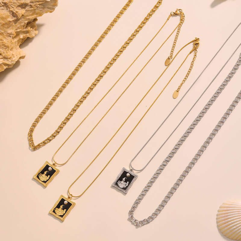 Women's Vintage Necklace: Stainless Steel Pendant Necklace, Double-layered Collarbone Chain 18k Gold Plated Fashionable Unique Versatile Unisex D - view 8