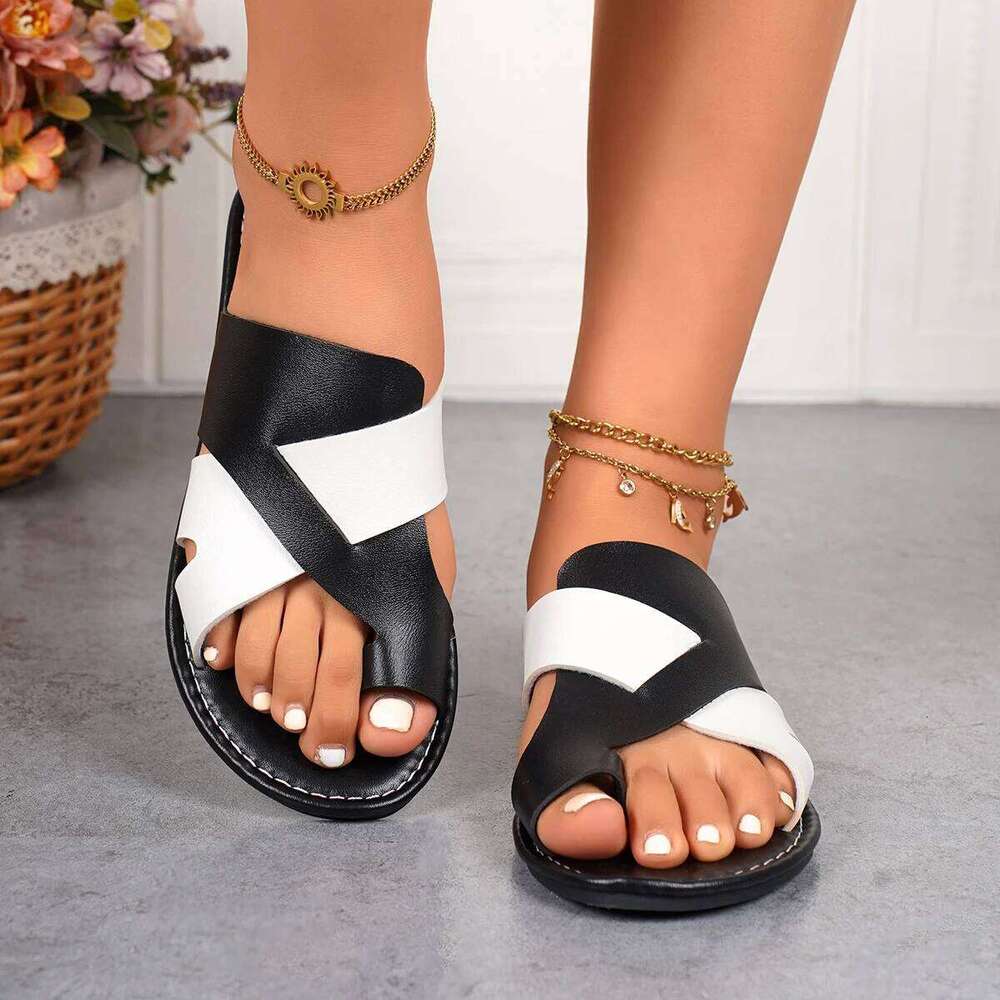 Woman's Rubber Flip Flops Flat Shoes Female Beige Heeled Sandals Big Size Slides Low Hawaiian Black Soft Beach Slippers