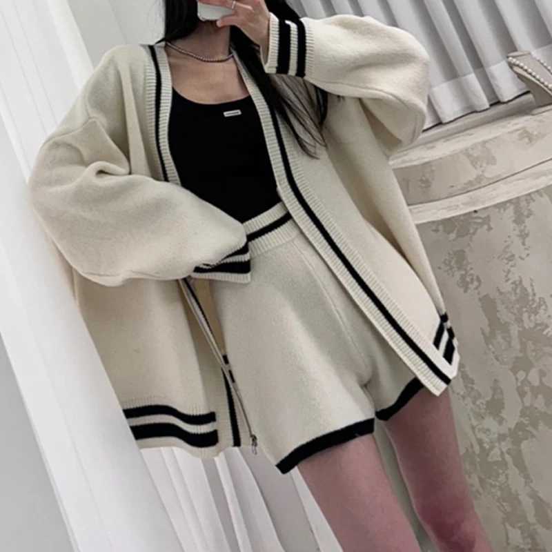 Fashion V Neck Long Sleeve Cardigans Women Sweaters Knitted Loose Shorts Two 2 Pieces Sets Casual Office Simple Zipper Outfits M260306