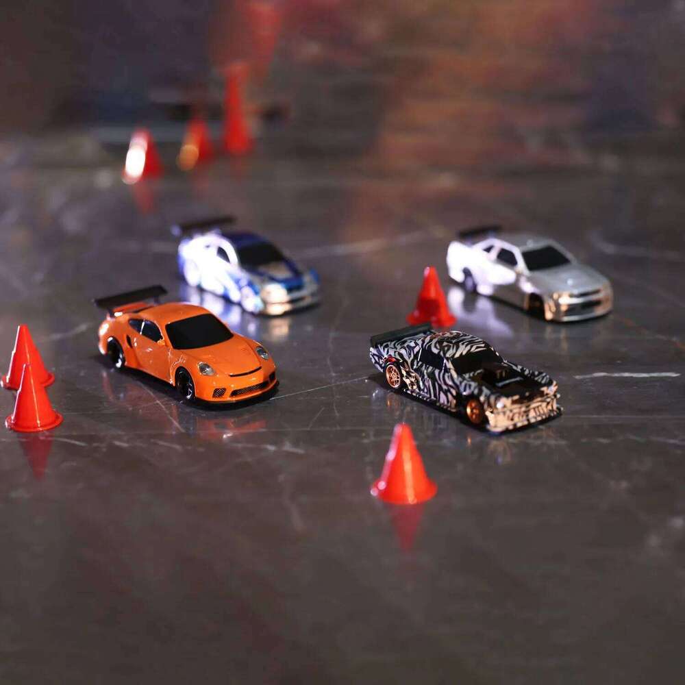 RTR RC Dift Race Car 1/43 Scale 4WD Gyro Four-wheel Drive Radio Control High Speed Model 2.4G Racing Drifting Cars Gifts Toys C260305