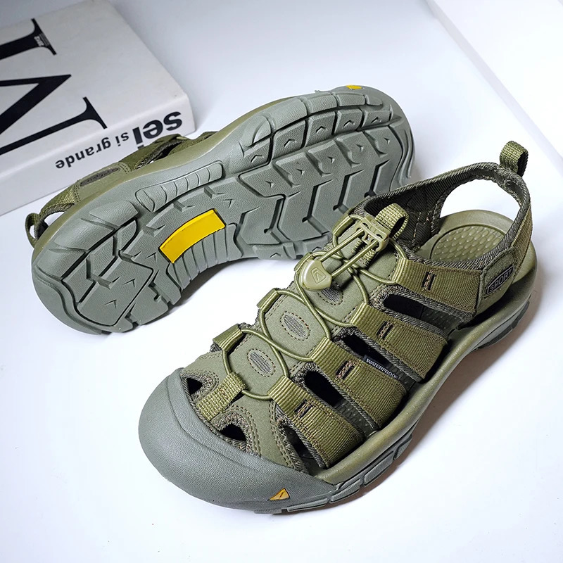Cool Summer Sandals Mens Breathable Outdoor Walking Shoes Antiskid Male Sport Slippers Quick Dry Beach Sandals for Surfing Sea 260304