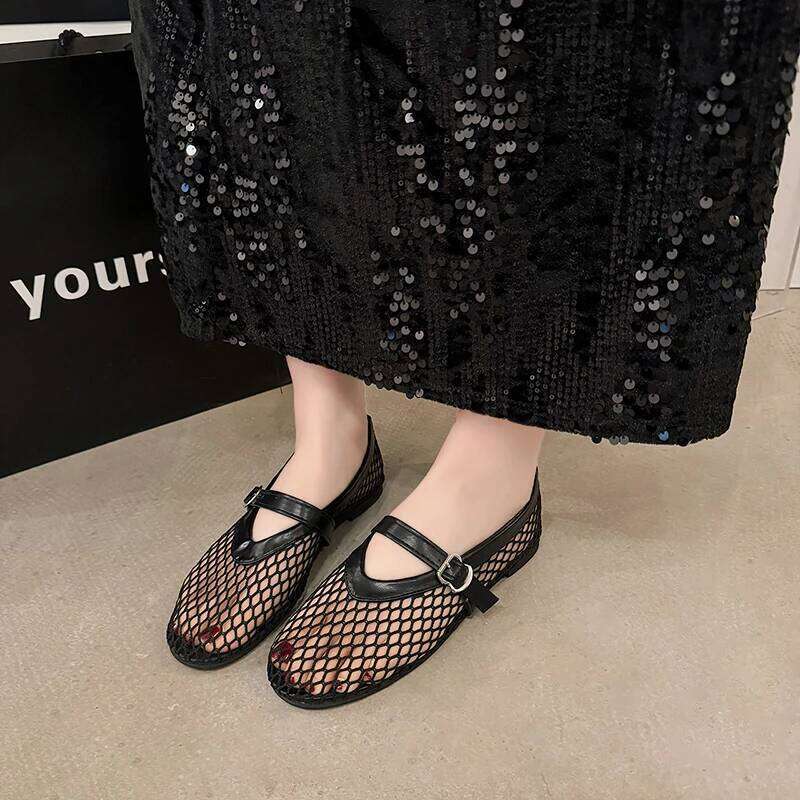 2026 Ballet Flat Mesh Women's Fishnet Shoes Large Round Head Breathable and Comfortable Outdoor Flats Sneaker