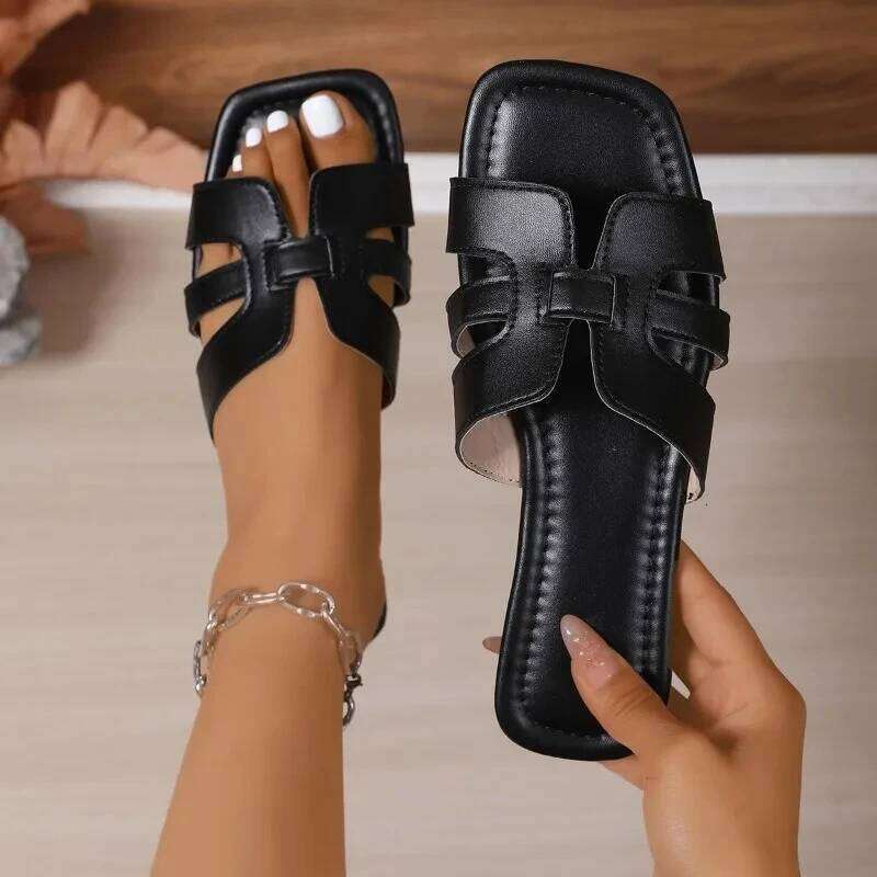 2025 Summer New Solid Color Lightweight Square Open toed Casual Slippers Women's Flat Sandals