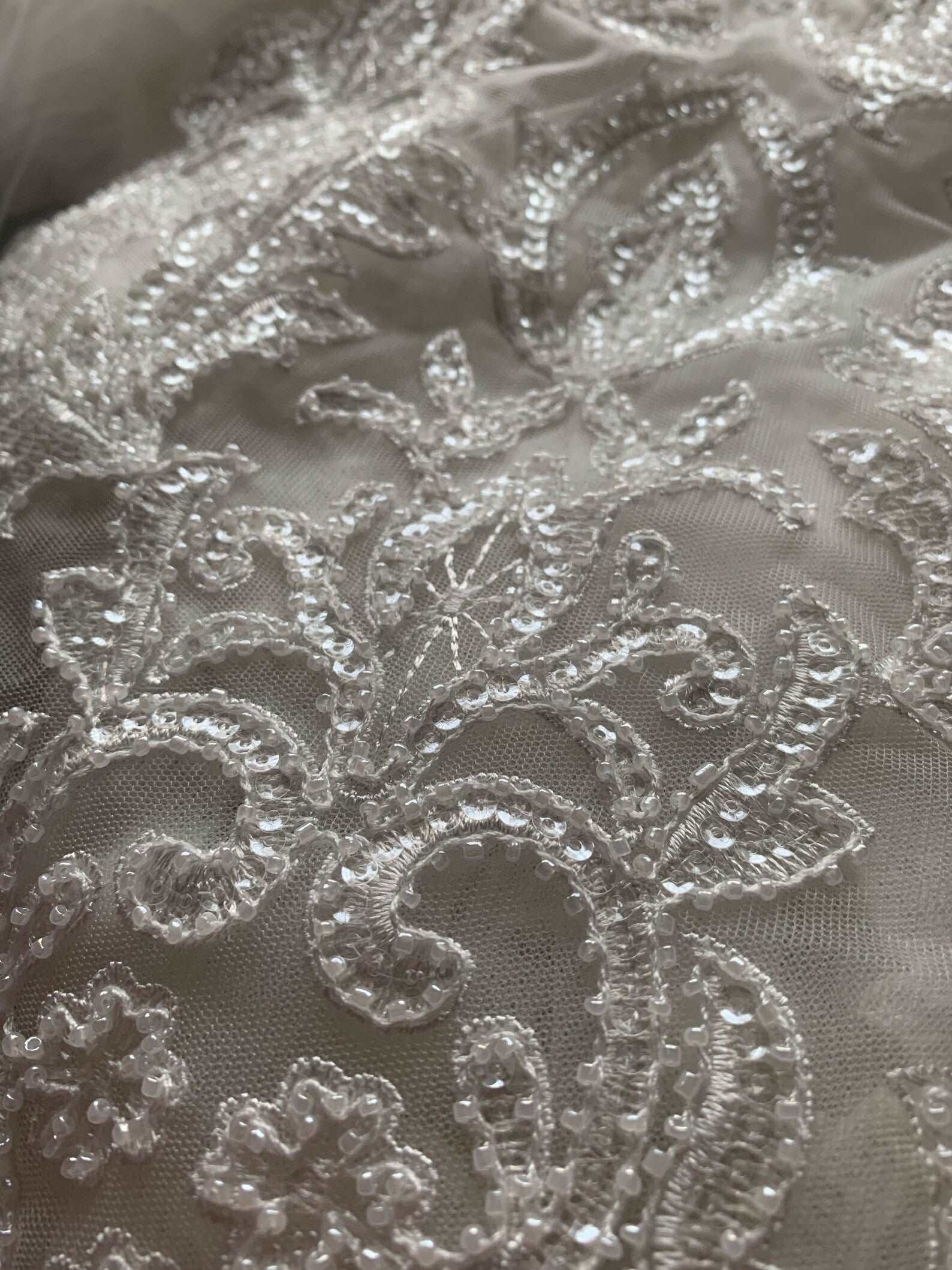 Sequined Lace Cathedral Wedding Veil White Ivory Bridal Veils Tulle 1 Tier With Comb Bride Accessories Custom Made