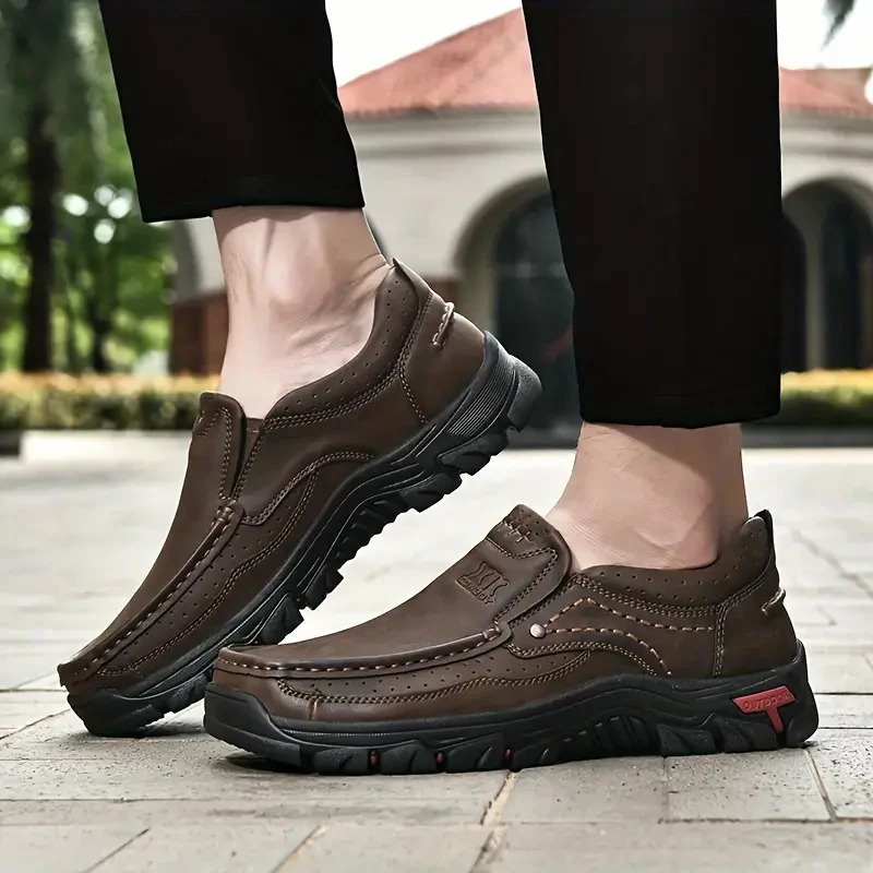 Handmade Leather Men Shoes Casual Outdoor Slip On Loafers Men Leather Shoes Flats Moccasins Walking Shoes Non-Slip Drop 260305