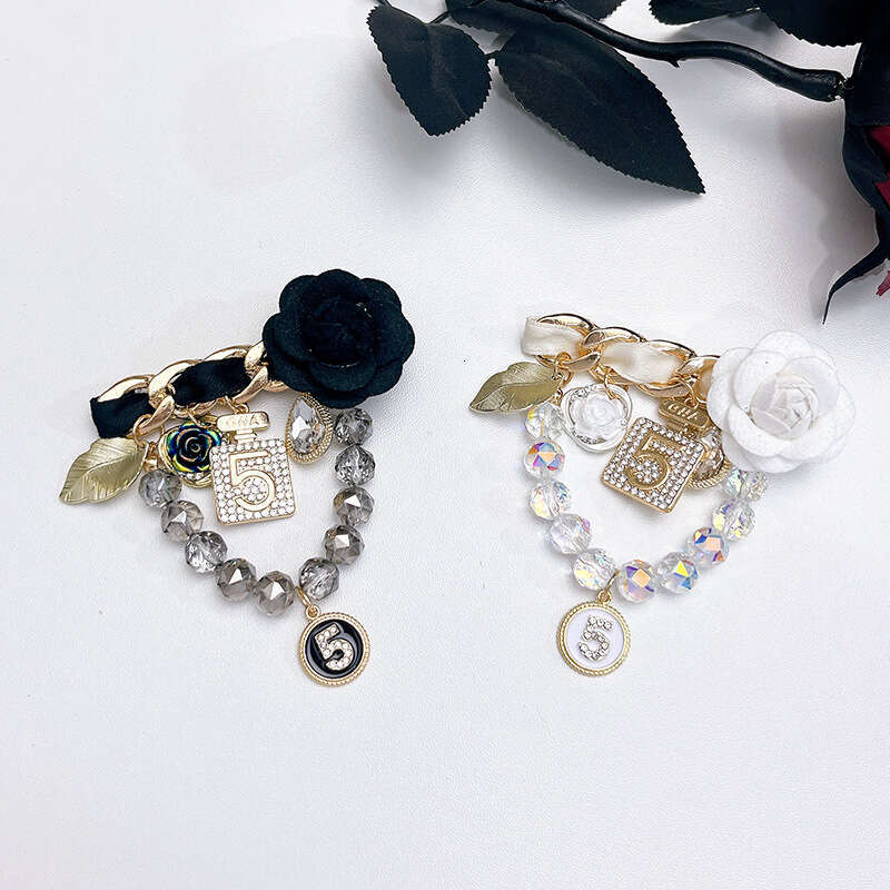 luxury Style Fashion Sweet Exquisite Pearl Tassel Pin Handmade Alloy Brooch Small Fragrance Camellia