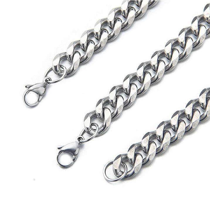 Titanium Steel Necklace Cuban Chain Waterproof Sweatproof Non-Fading Accessories Niche Personality Design High-End Sense Jewelry