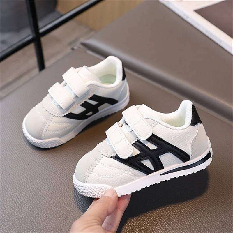 2026 New Spring Children Leather Toddler Kids Sport Shoes Outdoor Tennis Soft Sole Fashion Girls Boys Sneakers EU21-30 26Y0304