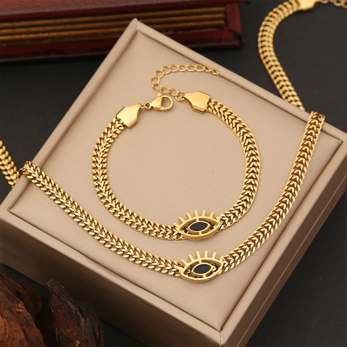 Necklace New Versatile Design Metal Stainless Necklace Bracelet Steel Black Diamond Demon Eye Necklace for Bracelet