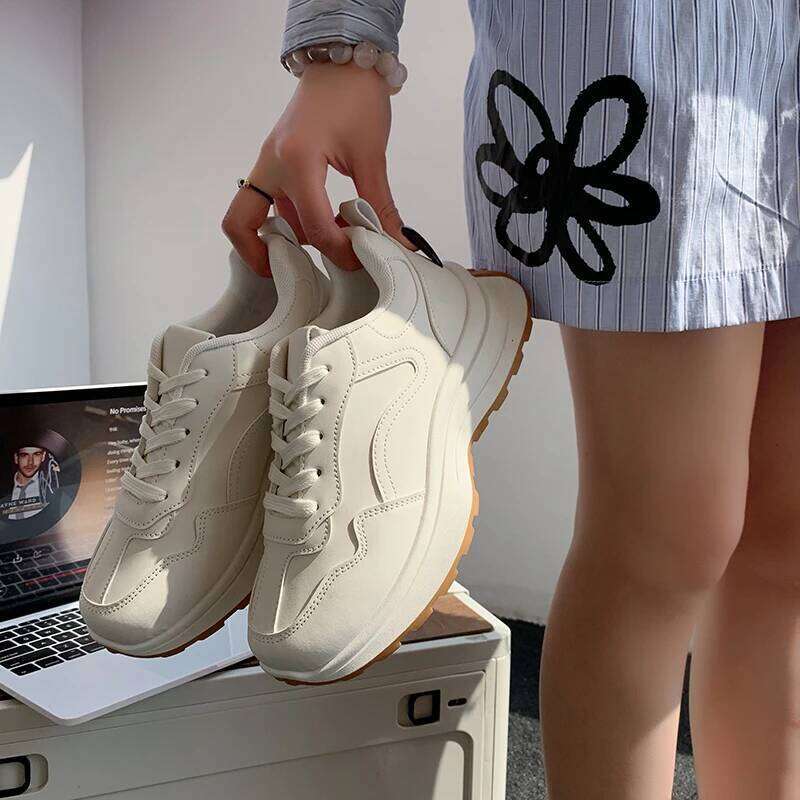 Women sneakers 2025 Spring Women's sports shoes New Fashionable Thick soled Ladies Casual Shoes