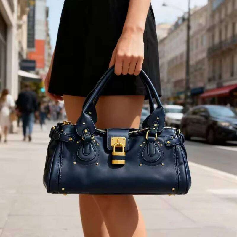 Vintage Lock Buckle Designer Tote Bag,Classic Large Capacity Commuting Shoulder Bags, Fashionable Lady Handbags,Punk Street Bag