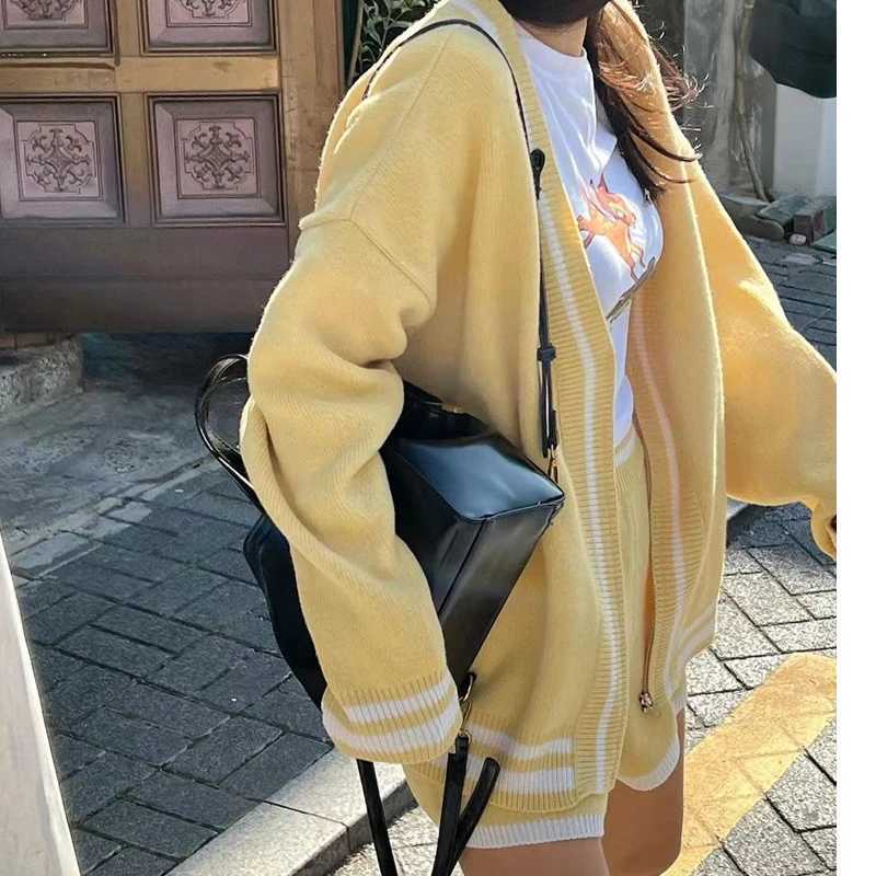 Fashion V Neck Long Sleeve Cardigans Women Sweaters Knitted Loose Shorts Two 2 Pieces Sets Casual Office Simple Zipper Outfits M260306