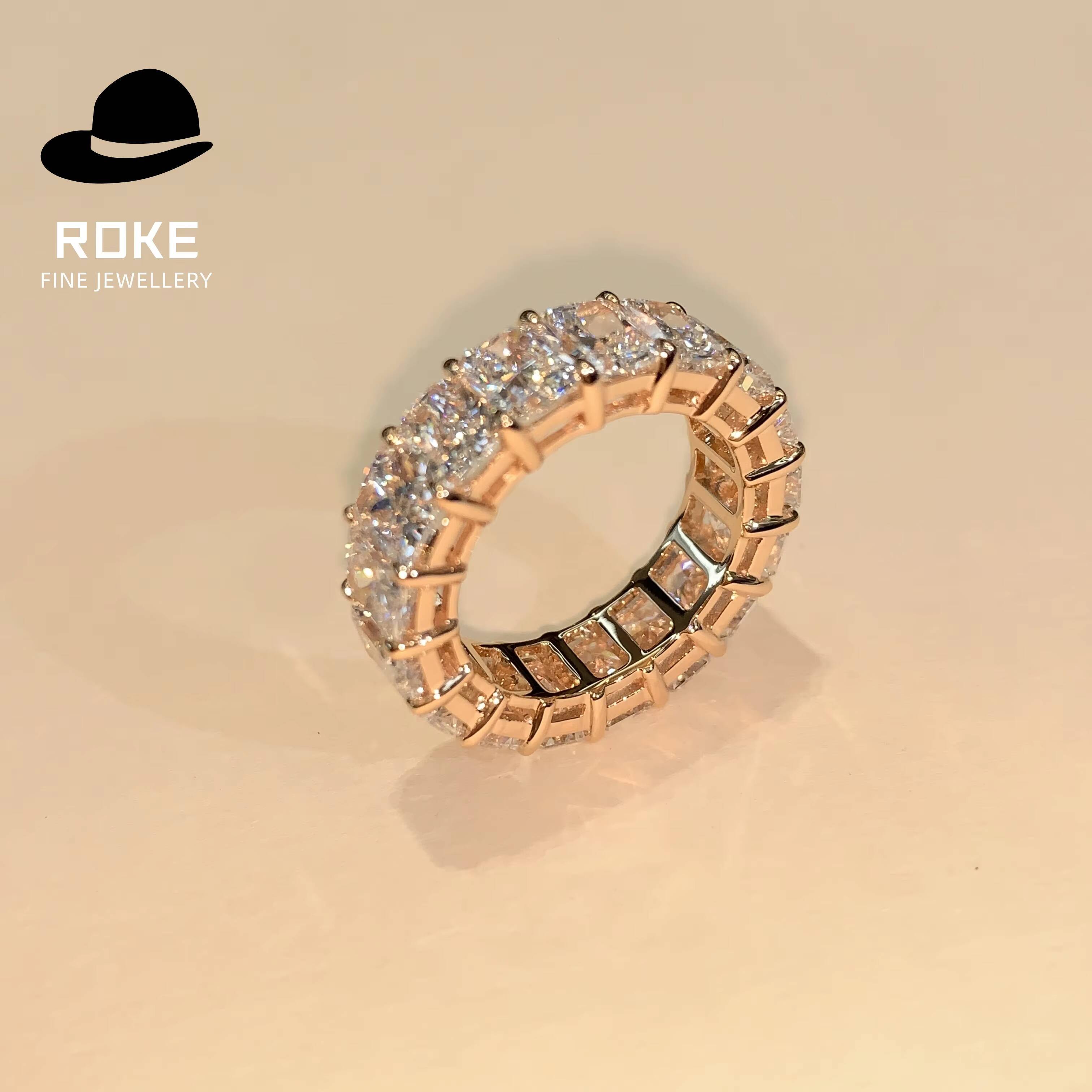 New Arrival Popular Womens Diamond Ring Four-claw Setting IGI-Certified Lab-Grown Radiant Cut Customisable in 9-18K Gold