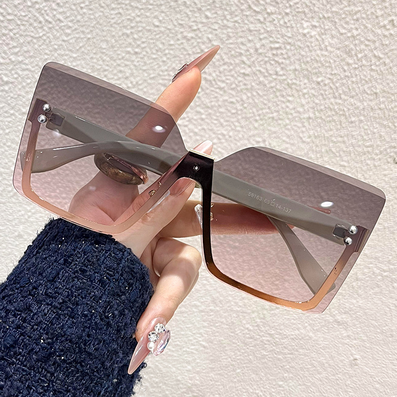 2026 Luxury New Designer Sunglasses European And American Half Ring Metal Sunglasses Outdoor Bicycle Sunglasses Trendy UV Protective Glasses Wholesale