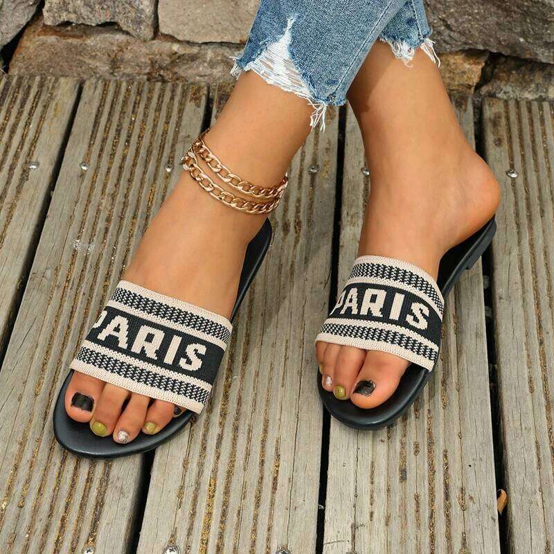 2025 Summer New Women's Fashion Classic Simple Flat Sandals with Alphabet Design for Casual Cooling