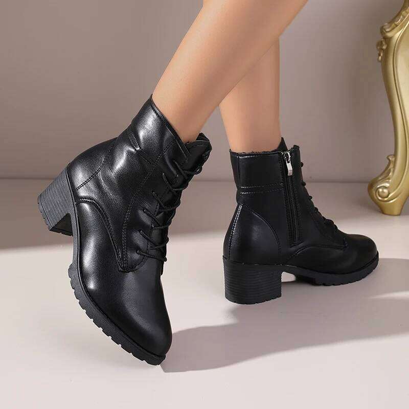 2025 Winter Korean-Style Genuine Soft Leather Ankle Boots - Chunky Heel, Round Toe, Lace-Up, Comfortable