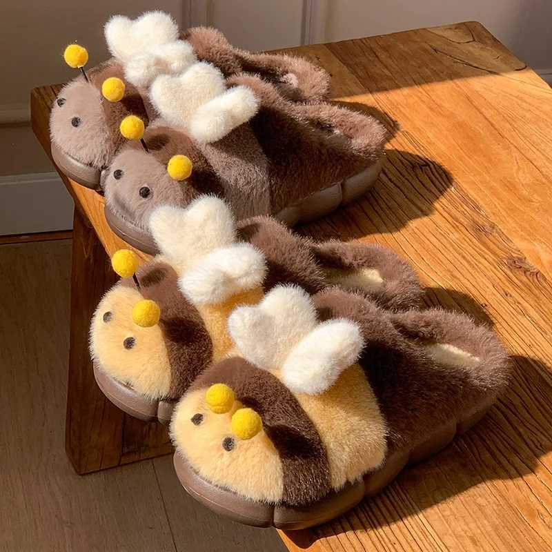 Cute little bee furry slippers for ladies in autumn cute and suitable for outdoor wear at home furry womens shoes S260305