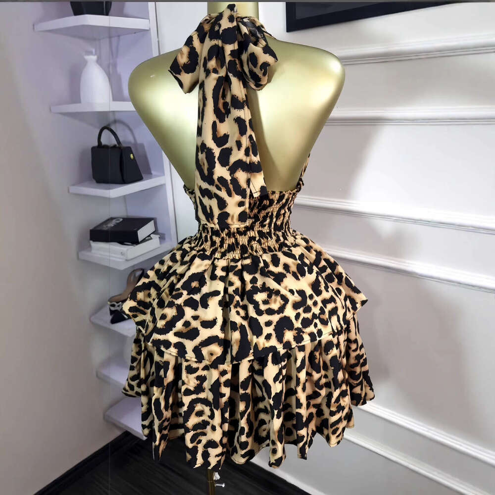 European and American cross-border women's clothing 2026 early summer new sleeveless halter neck leopard print waist-cinching ruched puffy short 