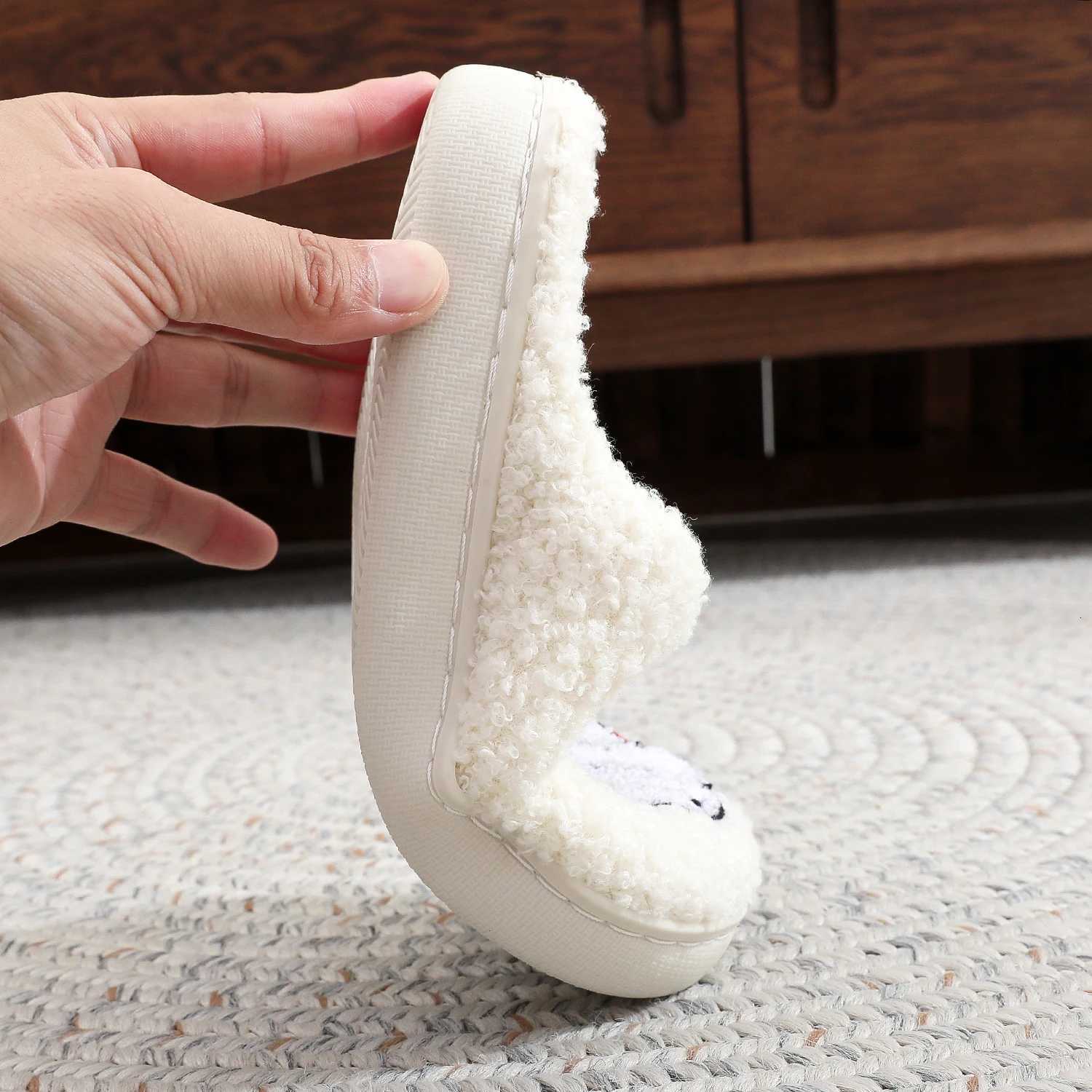 Winter Funny Palm Fur Slippers Home Wear-Resistant Non-Slip Plus Velvet Thick Bottom Cotton Slippers S260305