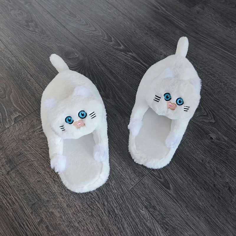 Platform Slippers Women Indoor Furry Shoes 2024 Ladies Home Thick Bottom Slipper Cat Female Warm Fluffy Shoes S260305