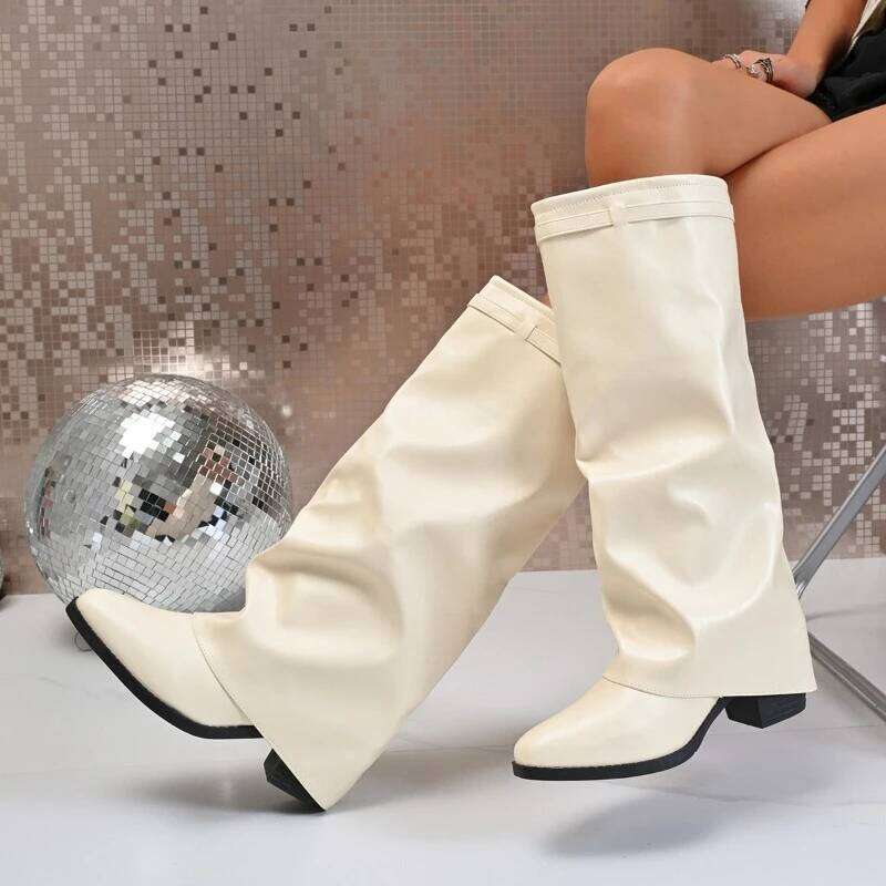 New women's soft soled, anti slip wear-resistant fashion boots with pointed buckle design for autumn and winter of 2025