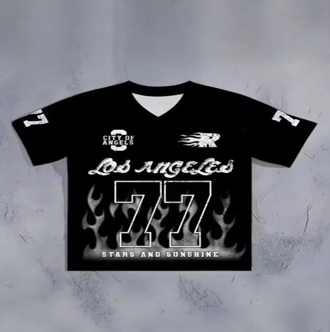 The new men's adult T-shirt for summer features a 3D printed crew neck design, which is casual and breathable.