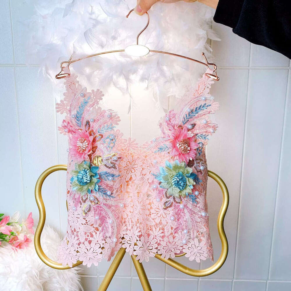 Trendy Popular Backless Camisole Women, Sweet And Elaborate Beaded Three-Dimensional Flowers, Paired With A Lace Bra For Protection Against Exposure A