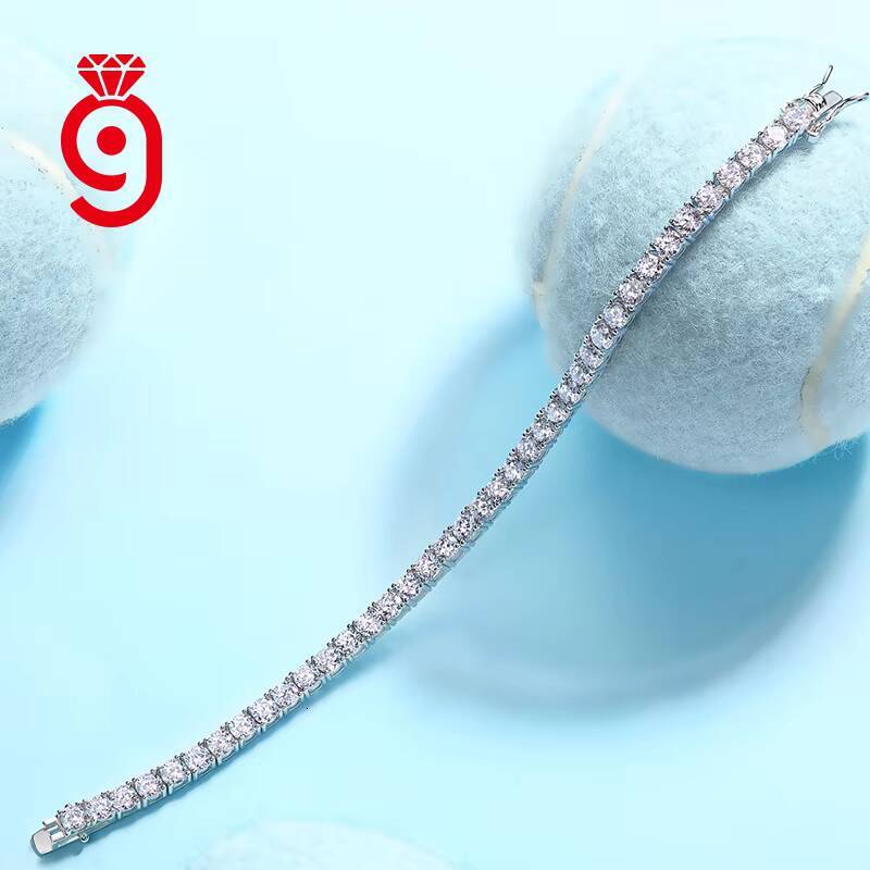 Hot Selling 925 Silver with Vvs Moissanite Exquisitely Cut Women Tennis Bracelet for Parties and Weddings Tennis Bracelet