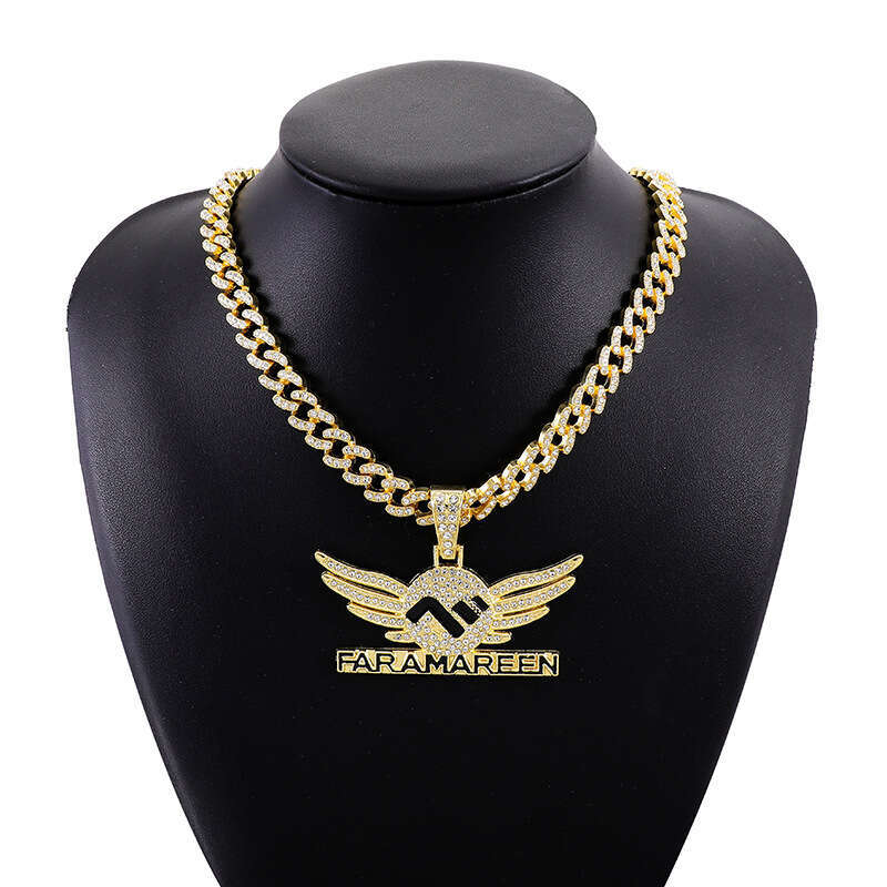 Diamond-encrusted wings, exaggerated necklace with letter pendant, high-quality electroplated Cuban color-retaining, light luxury collarbone chain, wh