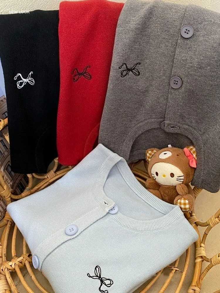 Fashion O-Neck Single-breasted Tops Korean Style Bow Embroidered Knitted Cardigan Women Autumn Winter Solid Full Sleeve Sweater M260306