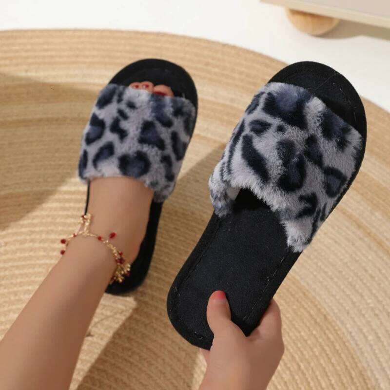 Warm Fluffy Furry Slippers Women Lightweight Flat Heels Fur Slides Woman Autumn Winter Open Toe Non Slip Home Floor Shoes