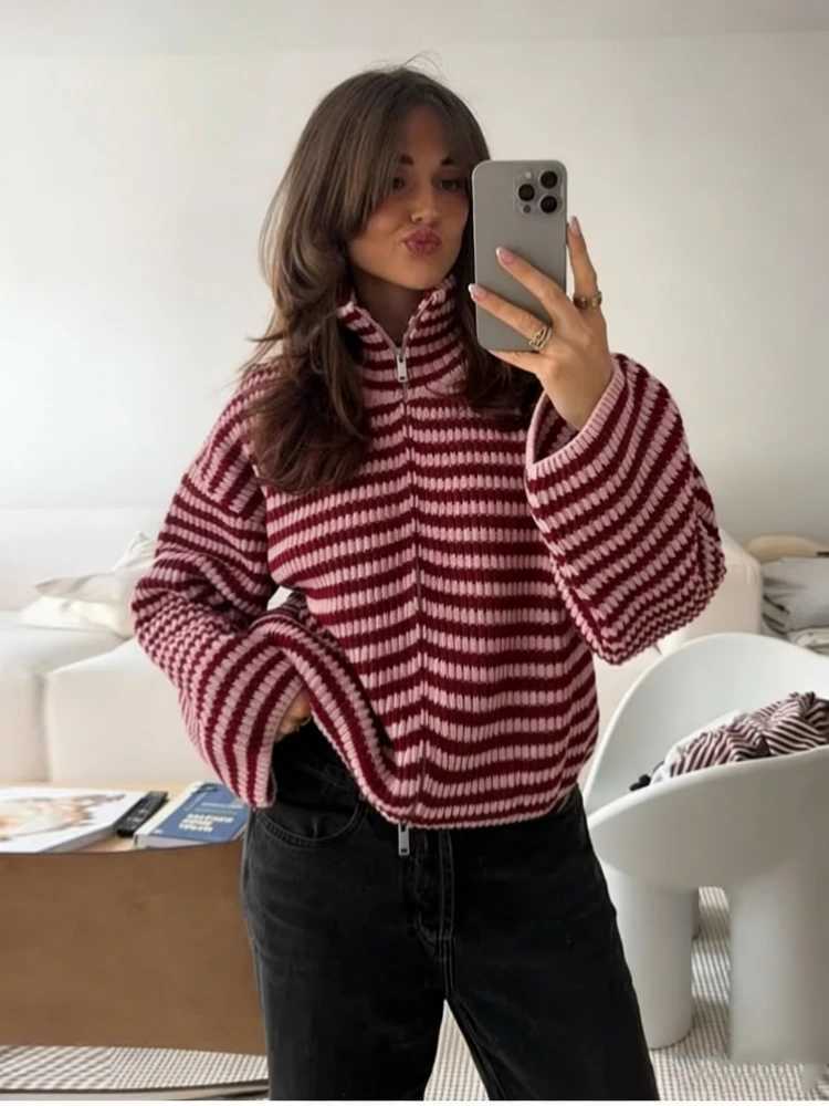 2026 New Spring Striped Loose Knit Cardigans Women Casual Turtleneck Zip-up Pink Sweater Coat Women Knitwear Streetwear M260306