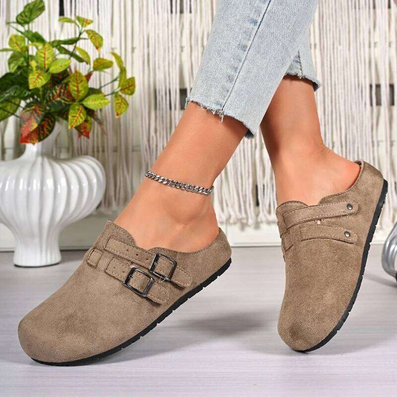 2026 New Women's Classic Retro Anti slip Outdoor Baotou Casual with Double Buckle Fashion Design Flat Shoes