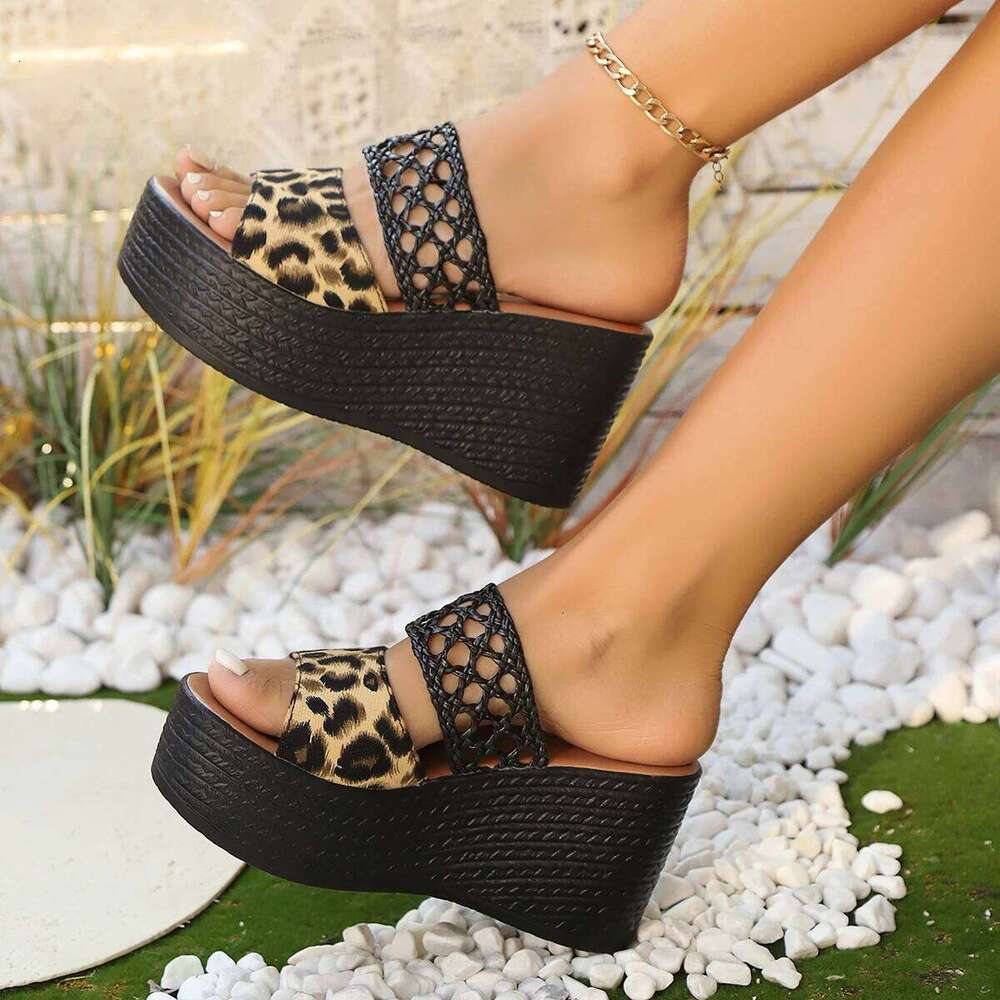 Wedges Women Platform Slippers Leopard High Heels Shoes Sandals Woman 2025 Trend Bohemian Flip Flops Fashion Slides Pumps