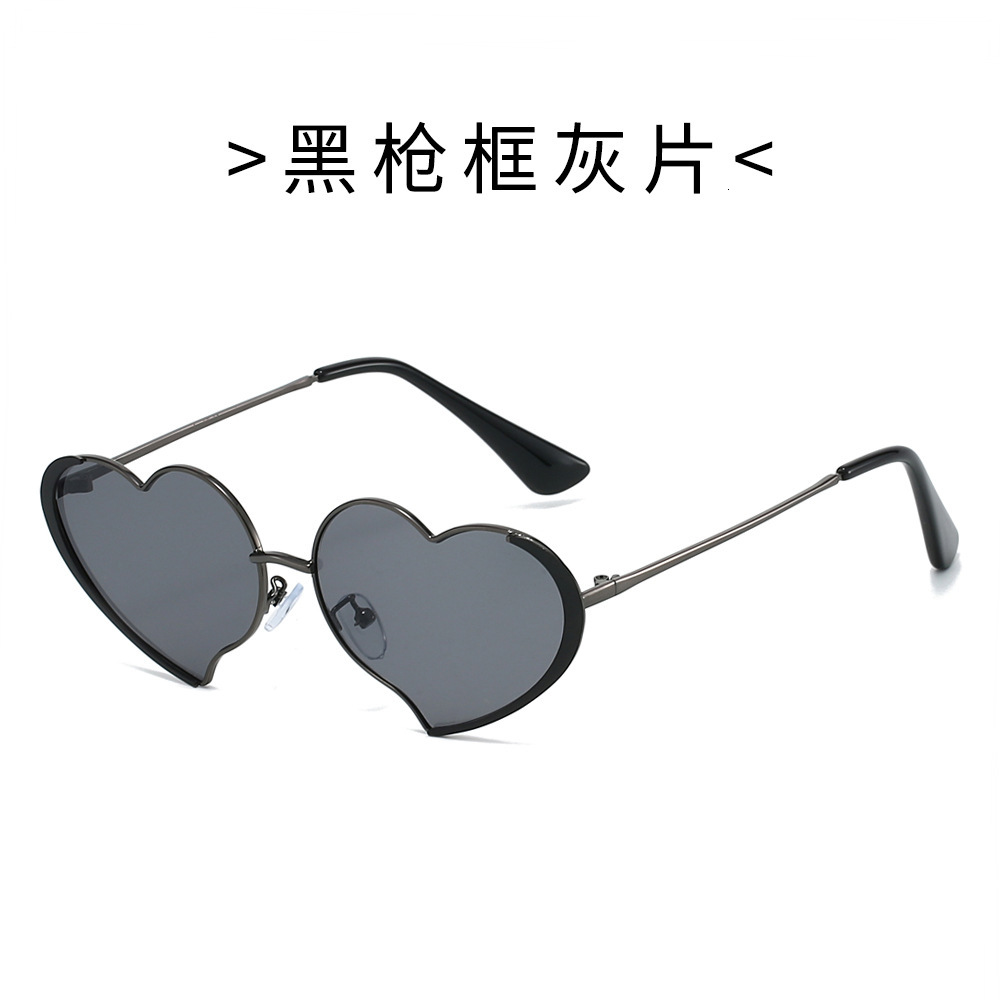 25 new European American metal frame heart-shaped sunglasses, unique and fashionable quirky sunglasses street photography, UV protection for trendy gi