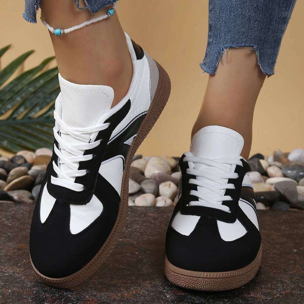 New Fashionable Women's Comfortable Sports 2025 Spring and Autumn Large Size Casual Flat White Shoes for Women