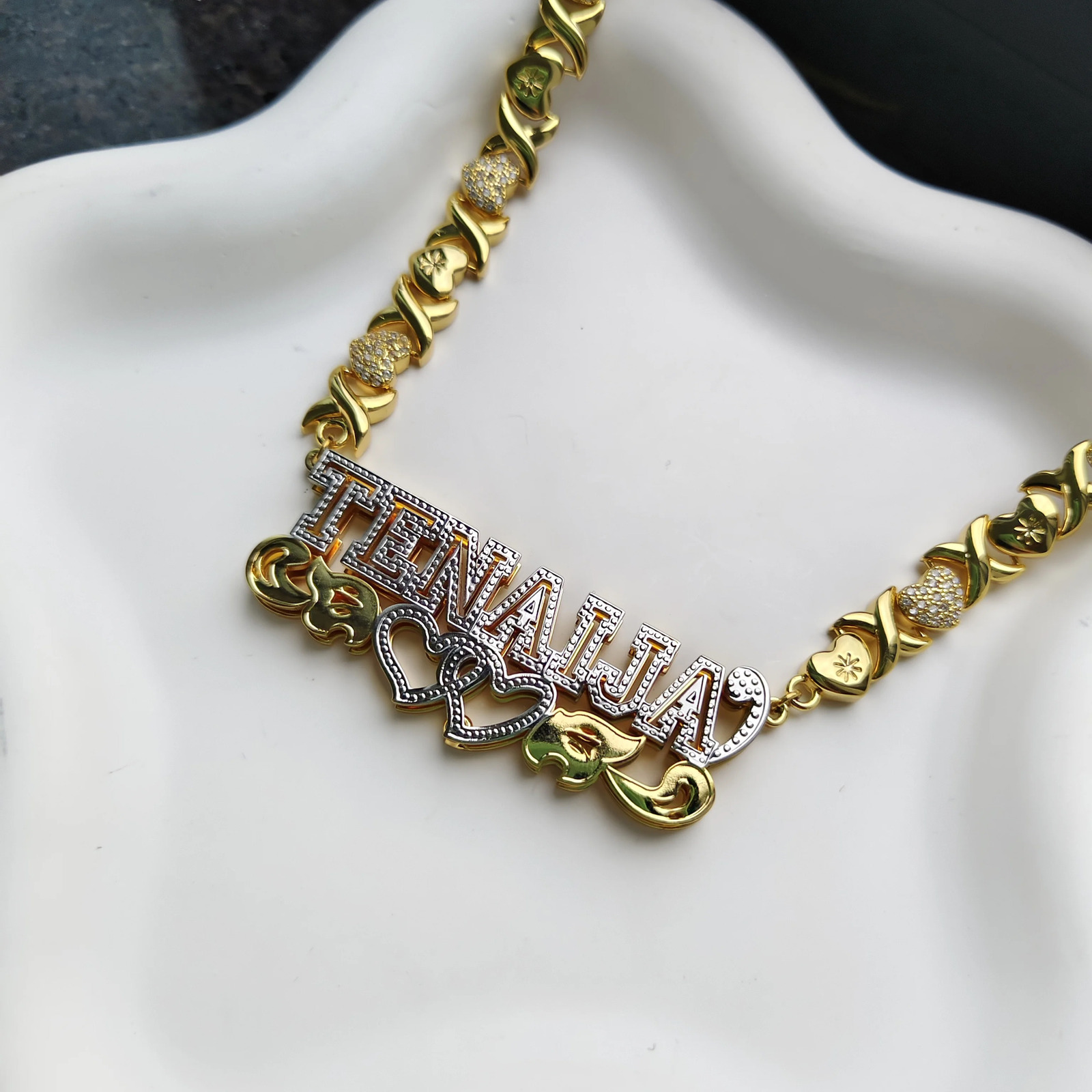 DHQH Customized Name Necklace Personalized 3D Double Plate Two Color Necklace Personalized Jewelry Nameplate -sale Necklace 260302
