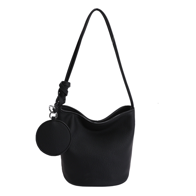 Fashion niche women's handbag spring new fashion simple shoulder bag designer bag crossbody bag luxury handbag