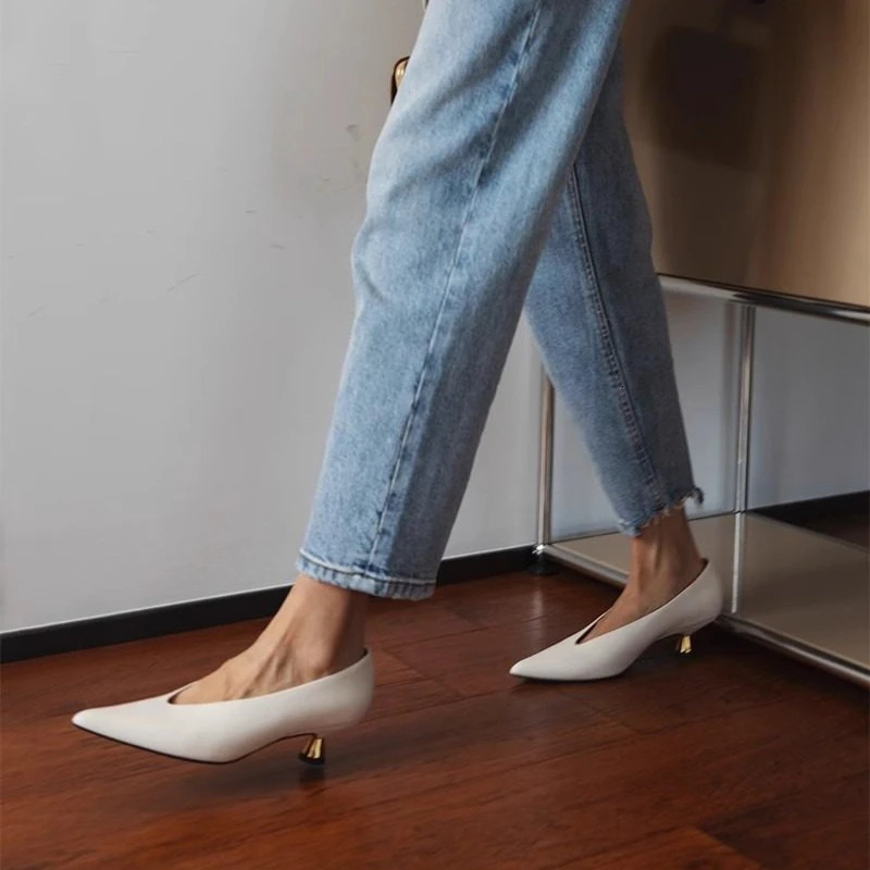 er Patent Leather Pointed Toe Women Pumps Shoes Fashion Shallow Slip On 2026 Spring Autumn Dancing Party Low Heel Shoes 260303
