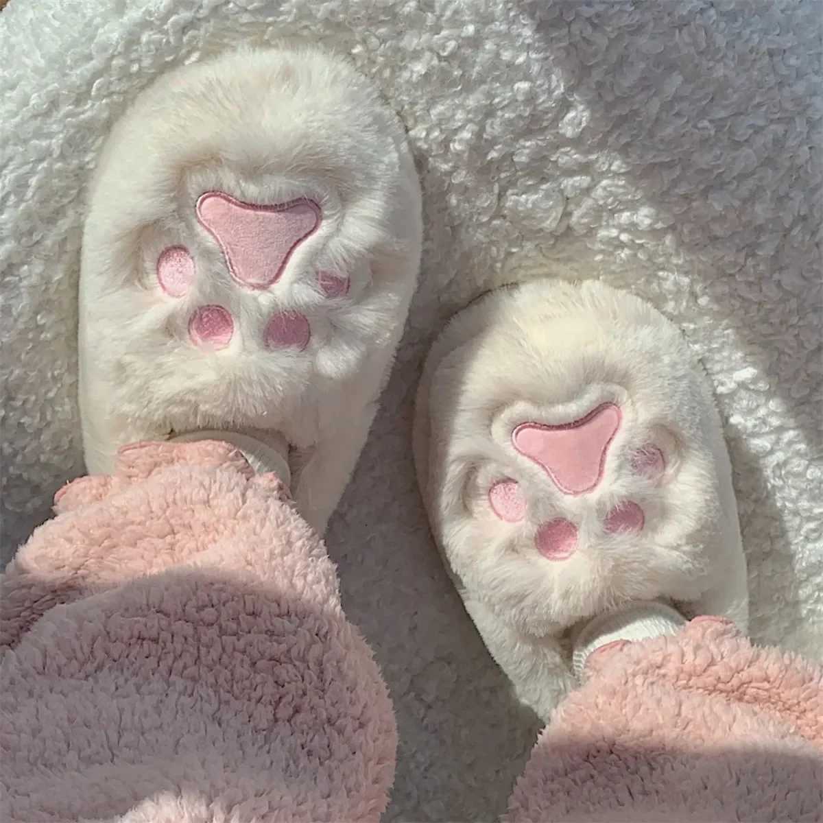 Women Kawaii Cat Claws Fluffy Fur Plush Slippers Womens Home Slippers Cute Cotton Non Slip Winter Shoes Women Christmas Gift S260305